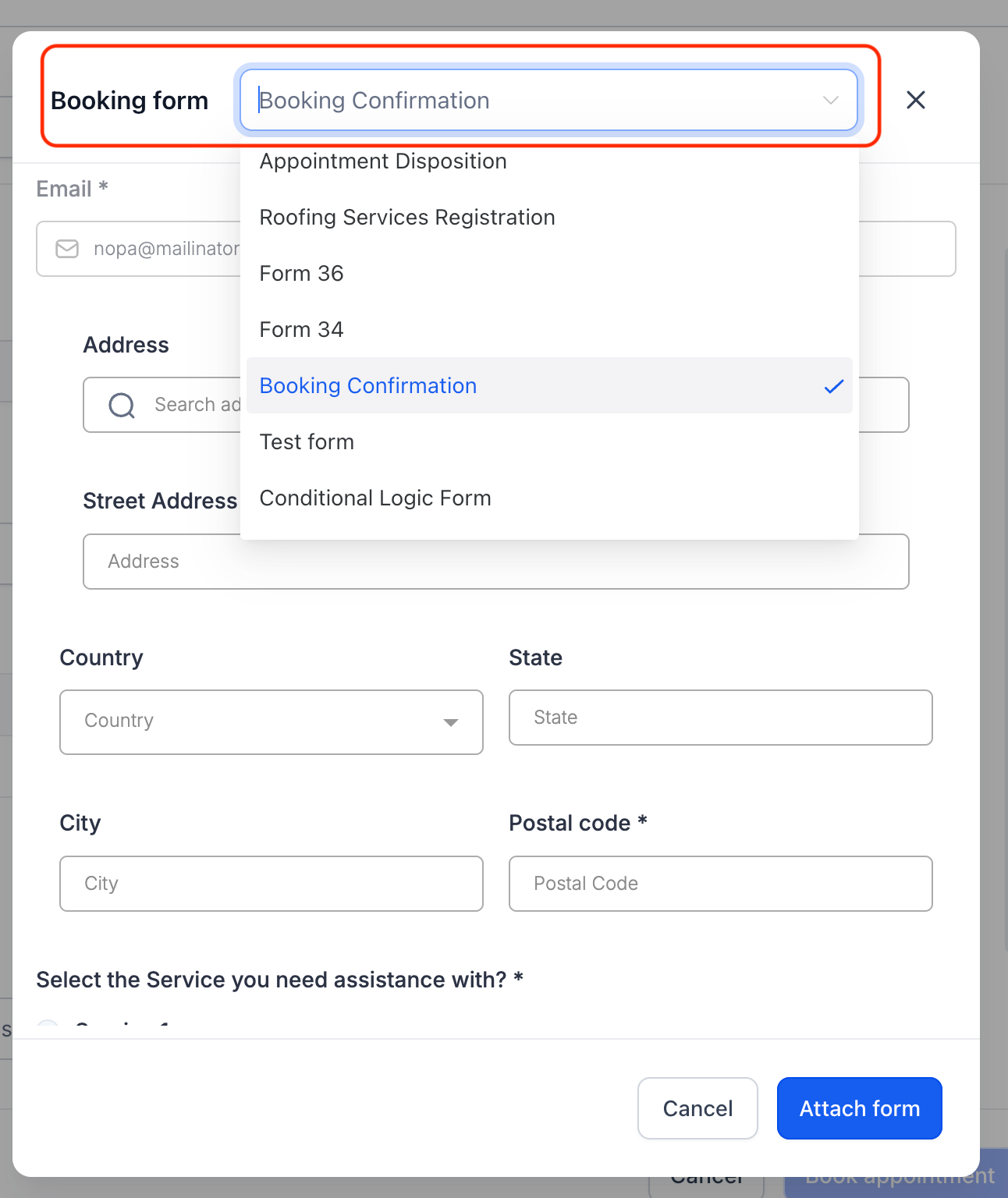 Aperçu 3/5 — Associer des formulaires quand vous créez des réservations de service ou location dans l'app